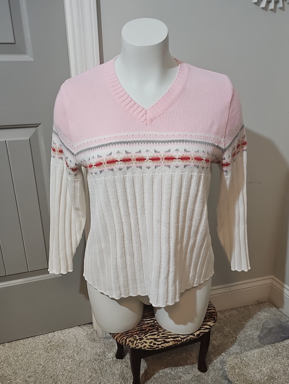 Faded Glory Pink and Cream V-Neck Ribbed Sweater with Subtle Fair Isle